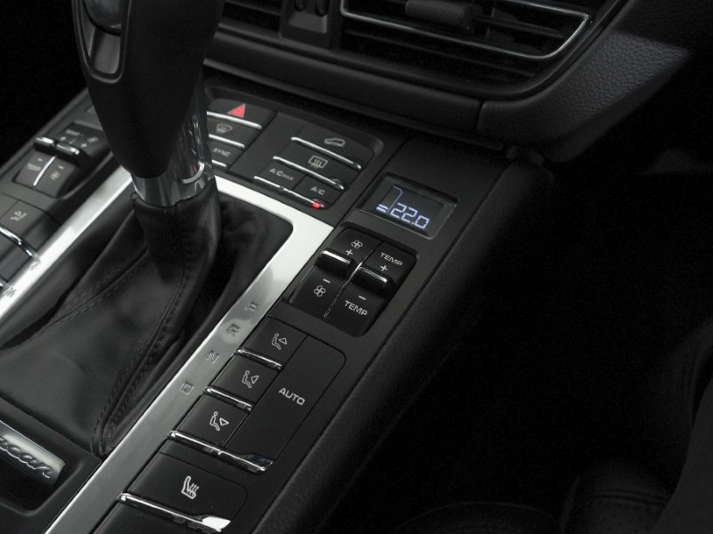 Used Porsche Macan 2020 for sale - 78179958: Photo 42