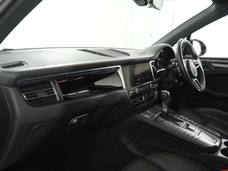 Used Porsche Macan 2020 for sale - 78179958: Photo 7