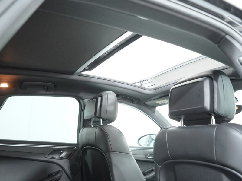 Used Porsche Macan 2018 for sale - 77877720: Photo 18