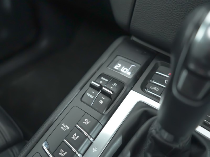 Used Porsche Macan 2018 for sale - 77877720: Photo 20