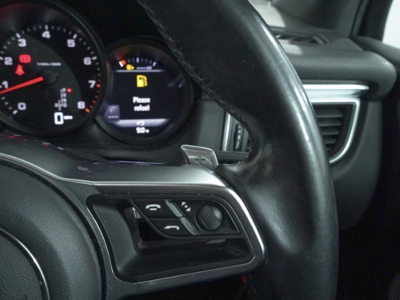 Used Porsche Macan 2018 for sale - 77877720: Photo 37