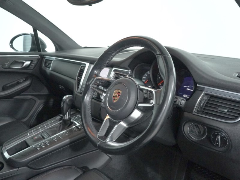 Used Porsche Macan 2018 for sale - 77877720: Photo 6
