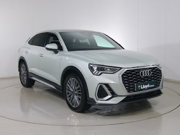 Used Audi Q3 2021 for sale - 77019037: Photo