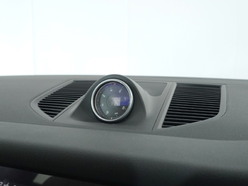 Used Porsche Macan 2020 for sale - 77619343: Photo 22