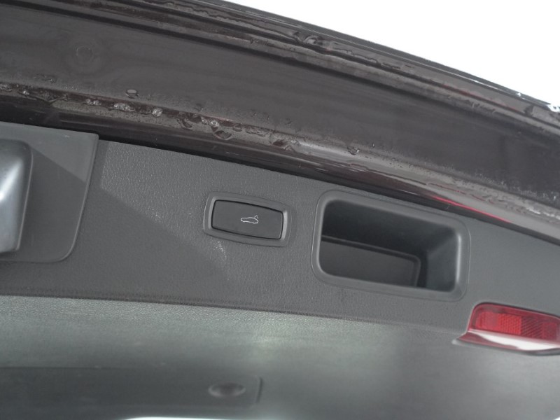 Used Porsche Macan 2020 for sale - 77619343: Photo 24