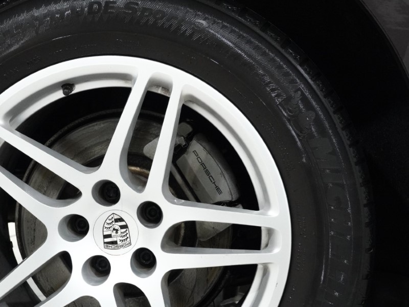 Used Porsche Macan 2020 for sale - 77619343: Photo 42