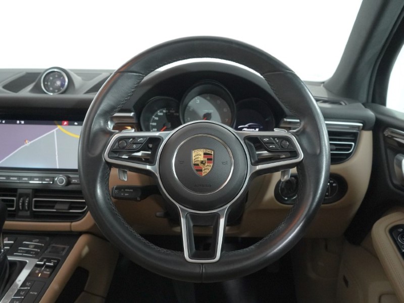 Used Porsche Macan 2020 for sale - 77619343: Photo 6