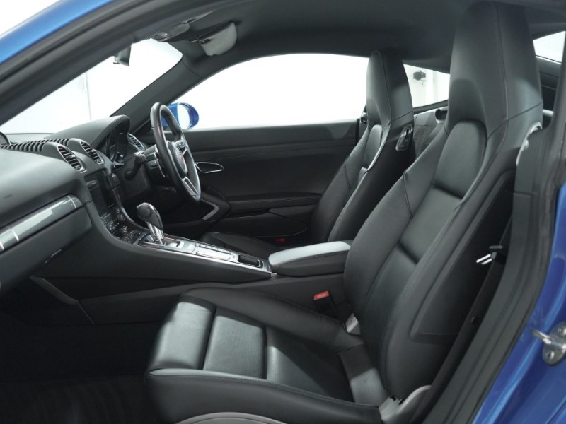 Used Porsche Cayman 2018 for sale - 77210379: Photo 12