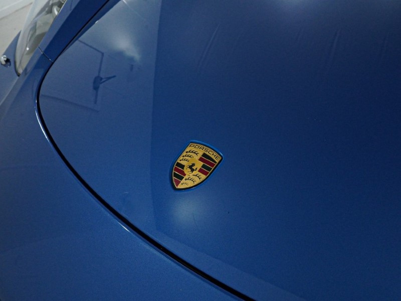 Used Porsche Cayman 2018 for sale - 77210379: Photo 48