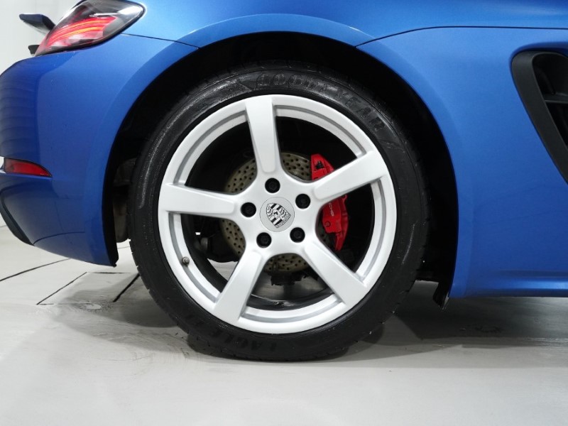 Used Porsche Cayman 2018 for sale - 77210379: Photo 58