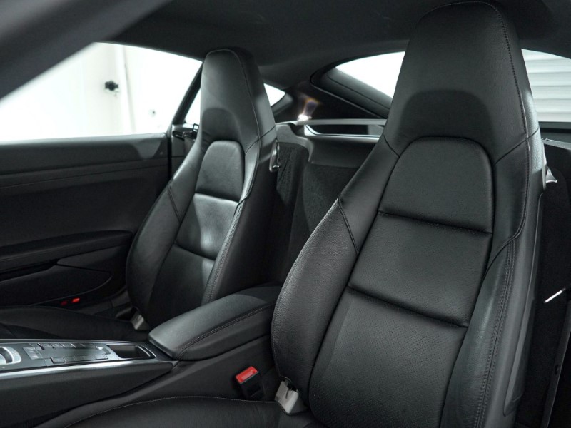 Used Porsche Cayman 2018 for sale - 77210379: Photo 63