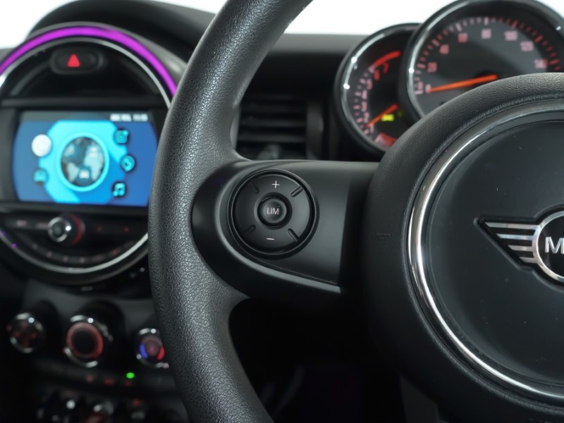 Used MINI Hatch 2019 for sale - 77210350: Photo 18