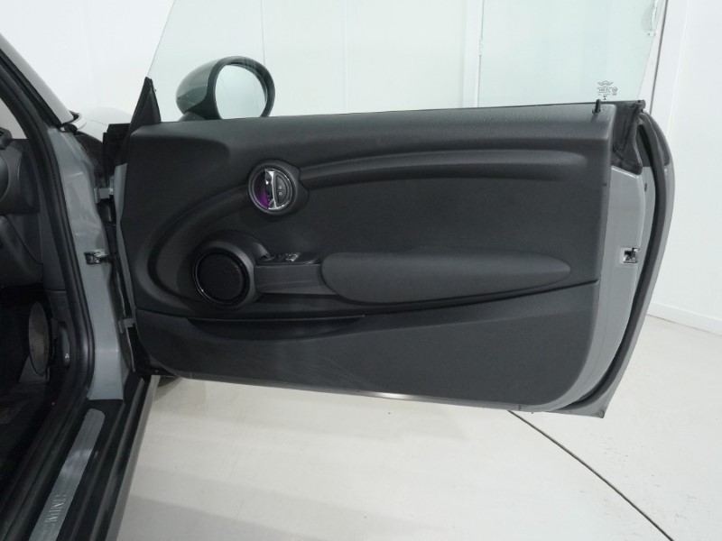 Used MINI Hatch 2019 for sale - 77210350: Photo 31