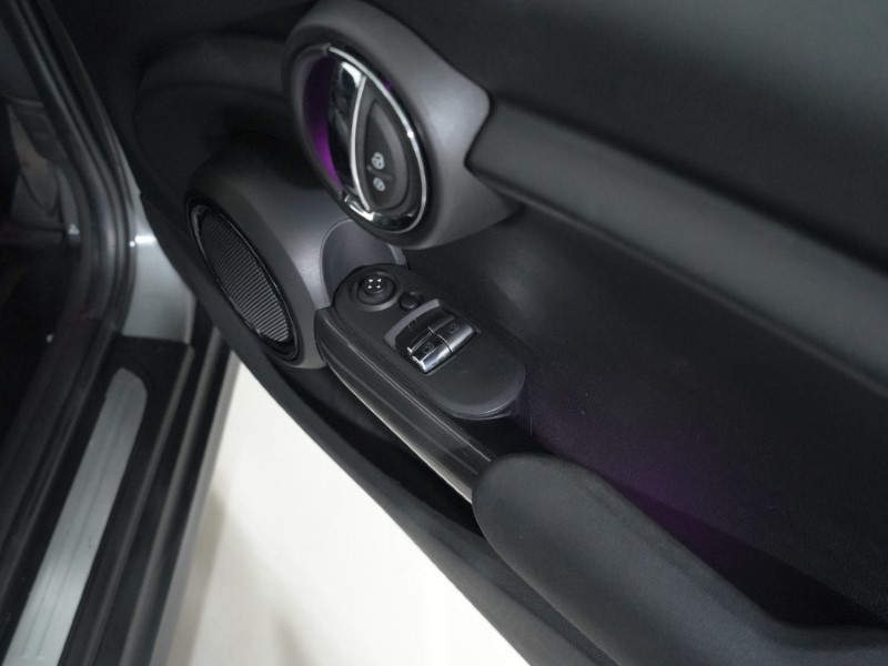 Used MINI Hatch 2019 for sale - 77210350: Photo 32