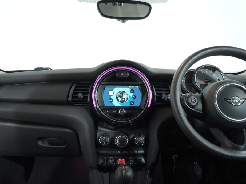 Used MINI Hatch 2019 for sale - 77210350: Photo 8