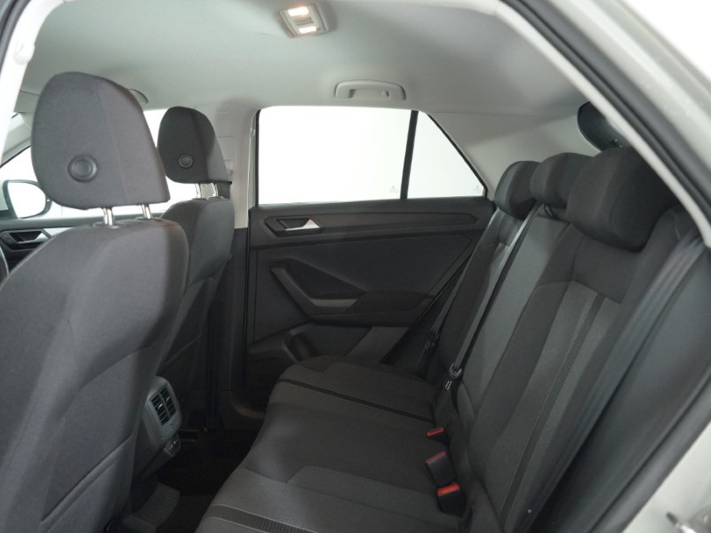 Used Volkswagen T-Roc 2022 for sale - 77282577: Photo 12