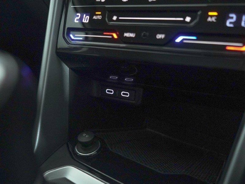 Used Volkswagen T-Roc 2022 for sale - 77282577: Photo 25