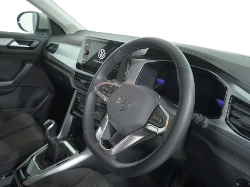 Used Volkswagen T-Roc 2022 for sale - 77282577: Photo 6