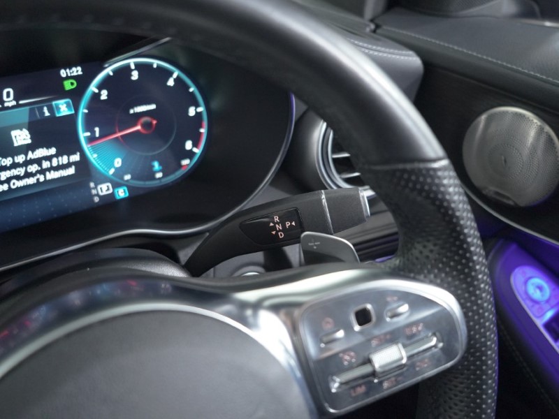 Used Mercedes-Benz GLC 2021 for sale - 76981177: Photo 10