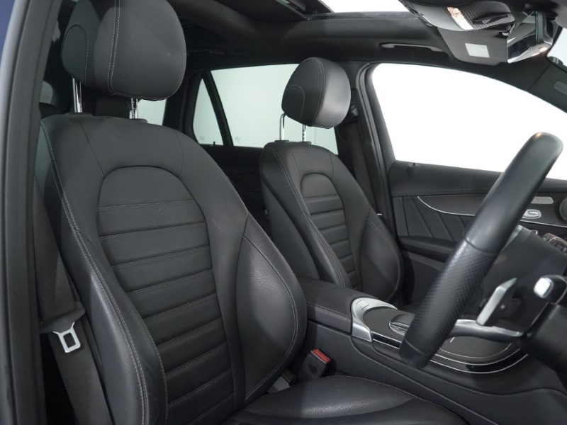 Used Mercedes-Benz GLC 2021 for sale - 76981177: Photo 11