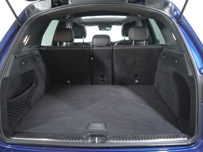 Used Mercedes-Benz GLC 2021 for sale - 76981177: Photo 13