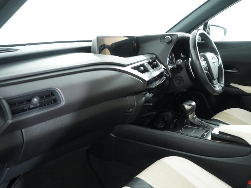 Used Lexus UX 2022 for sale - 78014737: Photo 7