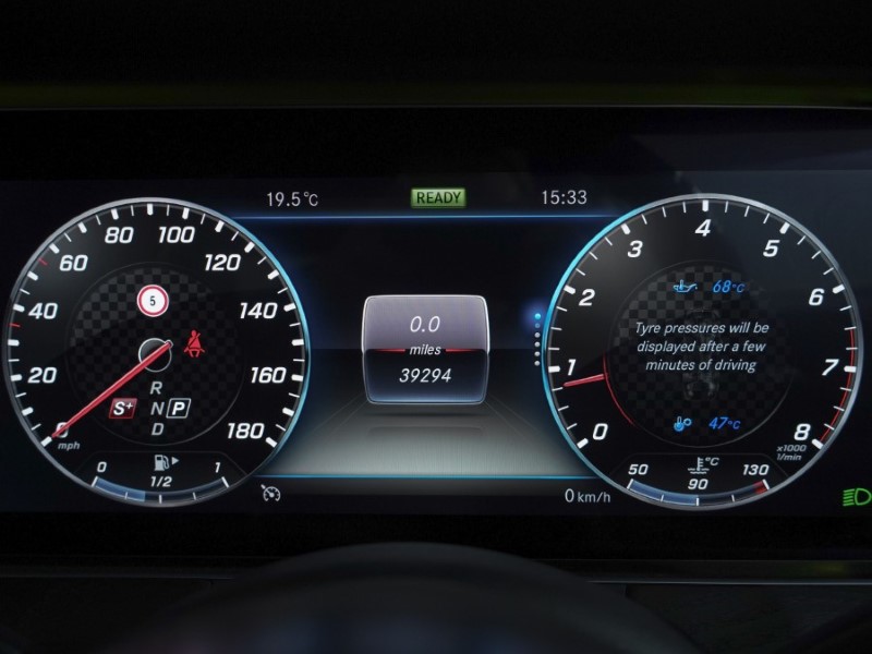 Used Mercedes-Benz E Class 2020 for sale - 76981866: Photo 9