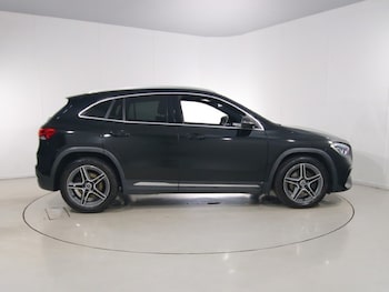 Used Mercedes-Benz GLA 2020 for sale - 79456752: Photo