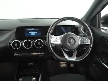 Used Mercedes-Benz GLA 2020 for sale - 79456752: Photo
