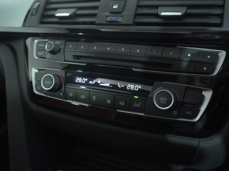 Used BMW 3 Series 2017 for sale - 77285817: Photo 29