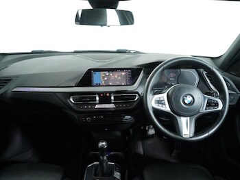 Used BMW 1 Series 2020 for sale - 76981910: Photo