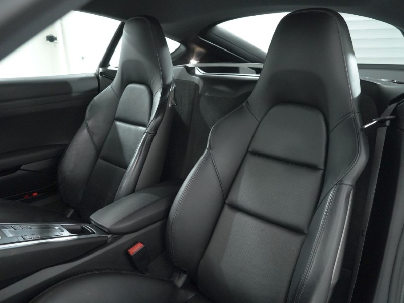 Used Porsche Cayman 2018 for sale - 77653255: Photo 12