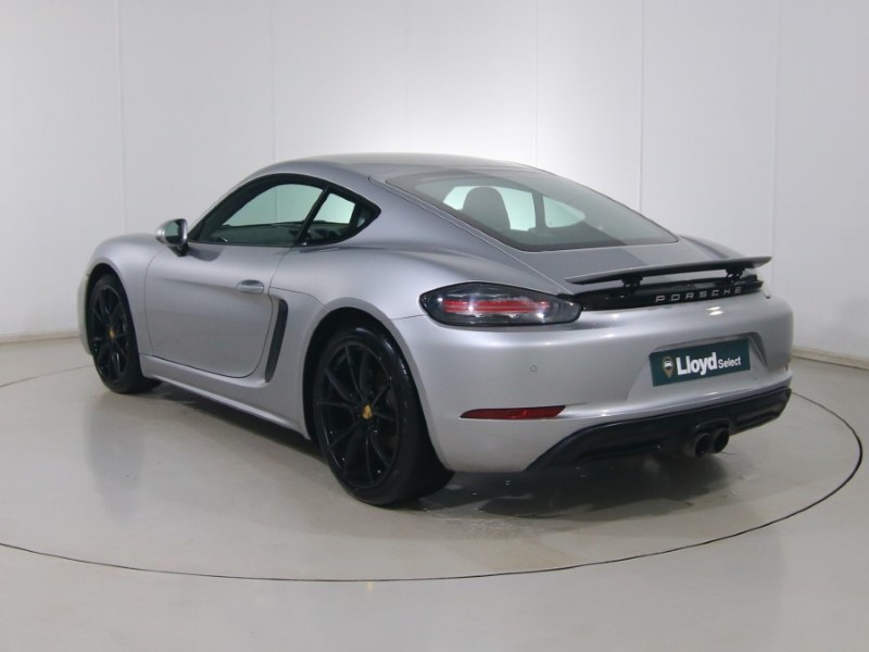 Used Porsche Cayman 2018 for sale - 77653255: Photo 2
