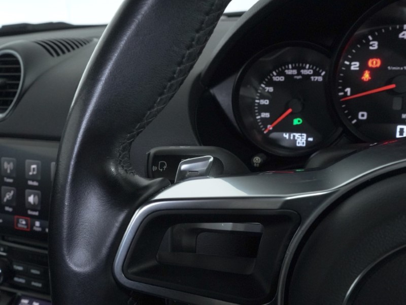 Used Porsche Cayman 2018 for sale - 77653255: Photo 29