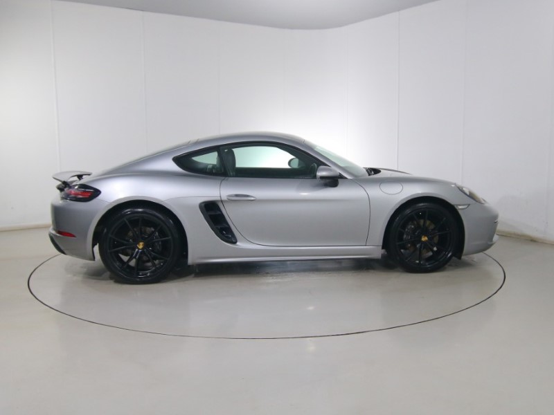Used Porsche Cayman 2018 for sale - 77653255: Photo 3