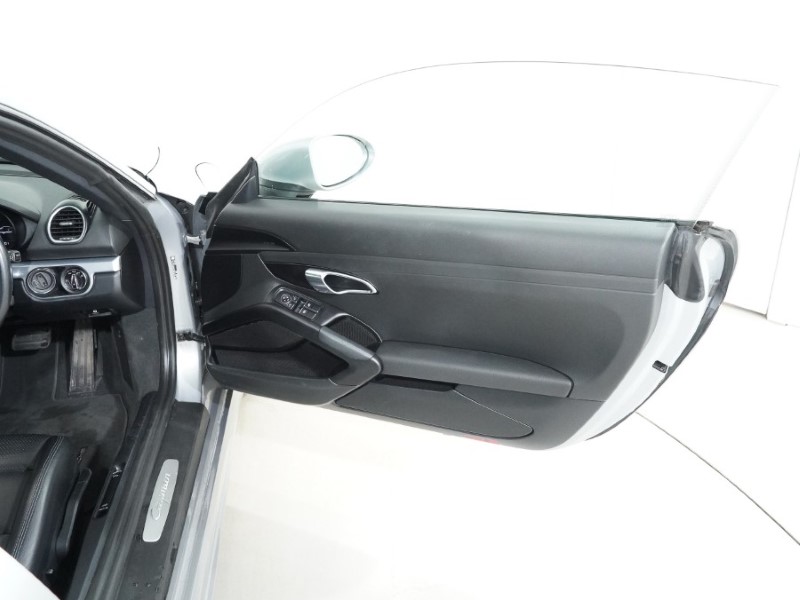 Used Porsche Cayman 2018 for sale - 77653255: Photo 42