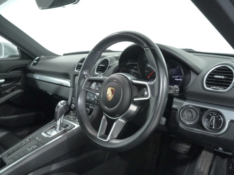 Used Porsche Cayman 2018 for sale - 77653255: Photo 6