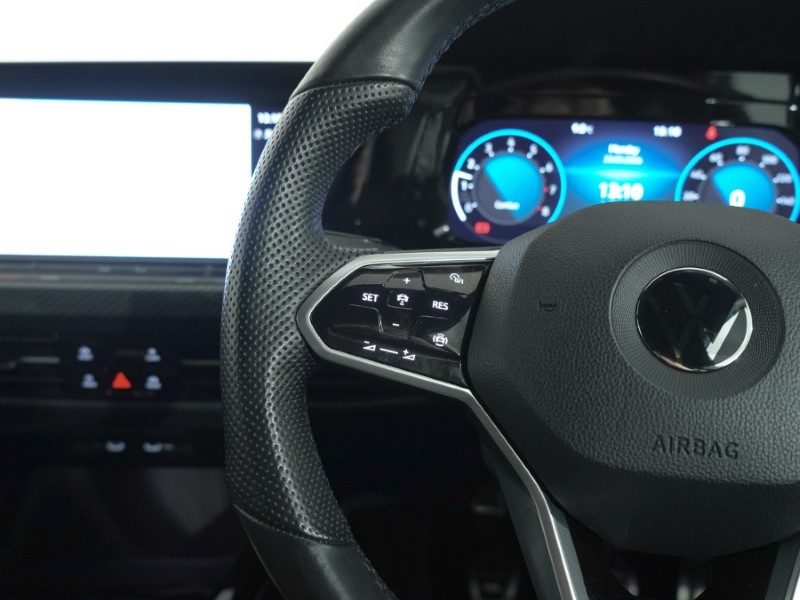 Used Volkswagen Golf 2022 for sale - 77997047: Photo 26