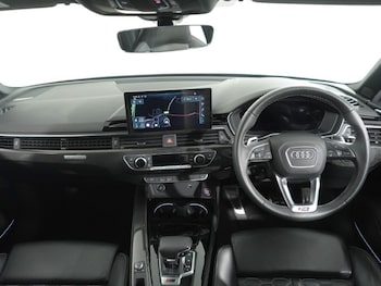 Used Audi RS4 2023 for sale - 78495648: Photo