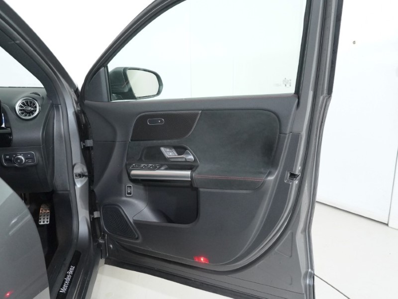 Used Mercedes-Benz GLA 2023 for sale - 77261793: Photo 45