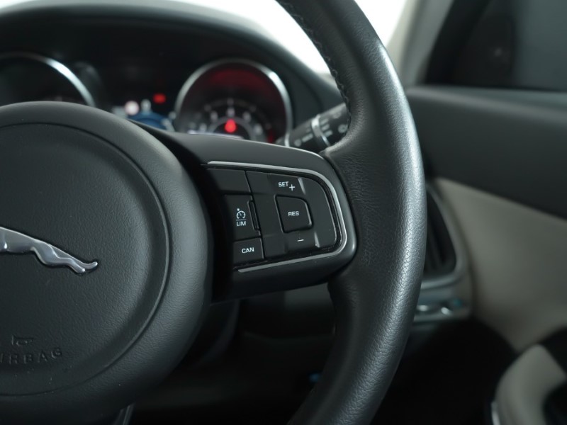 Used Jaguar E-Pace 2020 for sale - 76981019: Photo 26