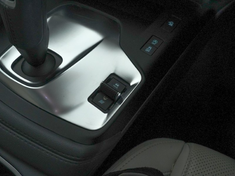 Used Jaguar E-Pace 2020 for sale - 76981019: Photo 32