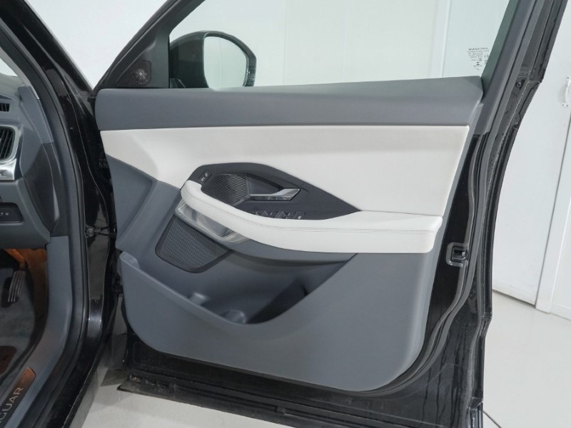 Used Jaguar E-Pace 2020 for sale - 76981019: Photo 49