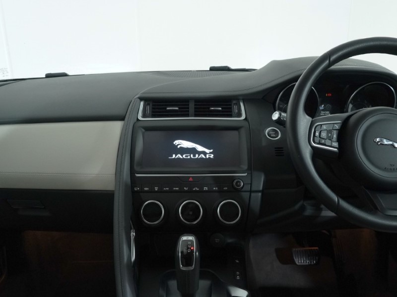 Used Jaguar E-Pace 2020 for sale - 76981019: Photo 8