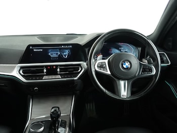 Used BMW 3 Series 2019 for sale - 79087902: Photo