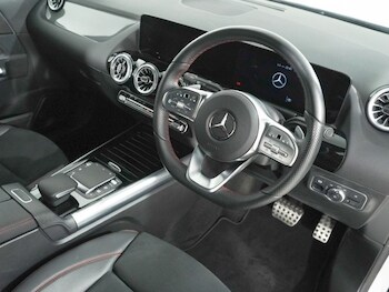 Used Mercedes-Benz GLA 2022 for sale - 78329032: Photo