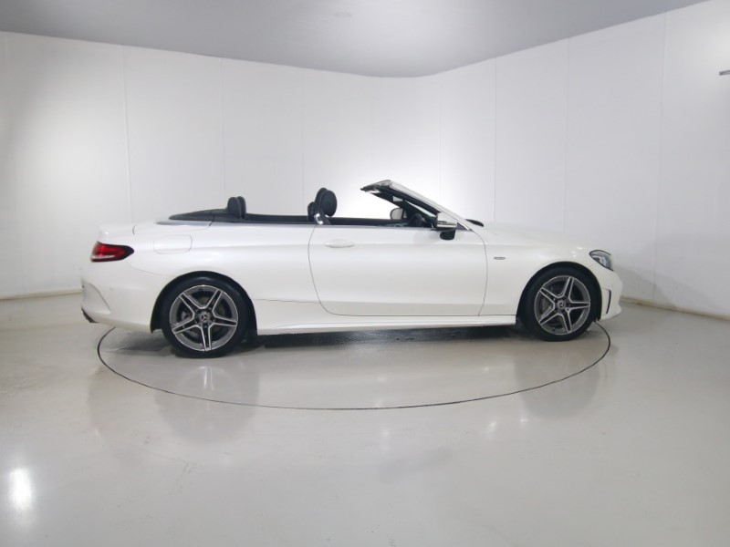 Used Mercedes-Benz C Class 2019 for sale - 76981526: Photo 3