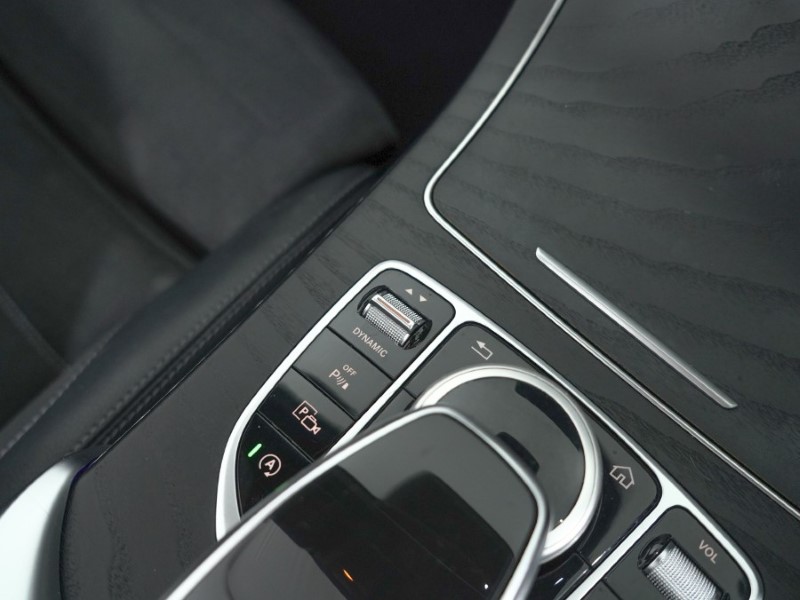 Used Mercedes-Benz C Class 2019 for sale - 76981526: Photo 32