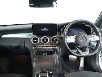 Used Mercedes-Benz C Class 2019 for sale - 76981526: Photo