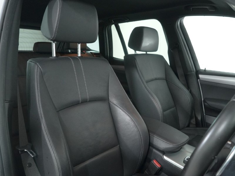 Used BMW X3 2017 for sale - 77435257: Photo 11